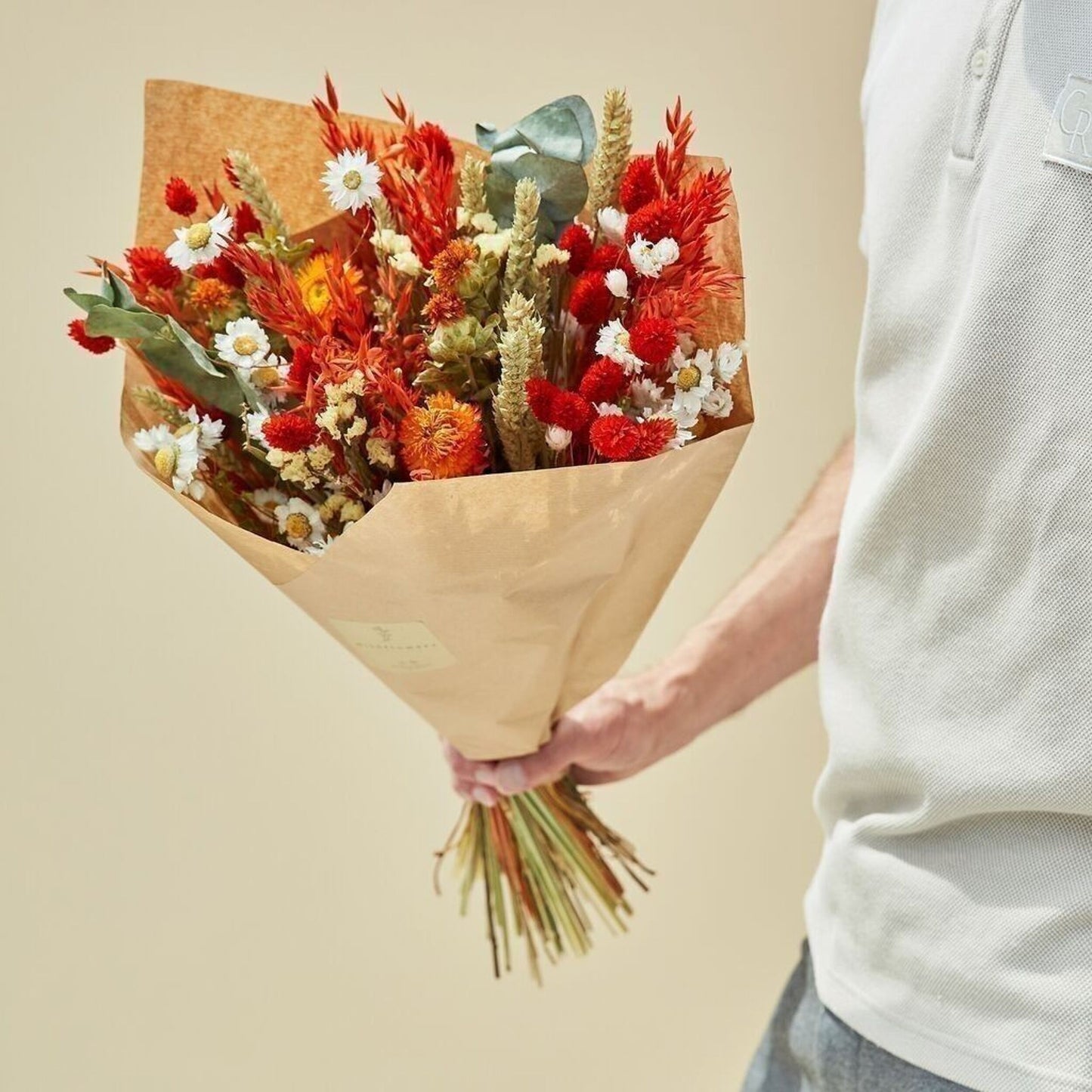 Dried Flowers - Classic Bouquet - Orange .