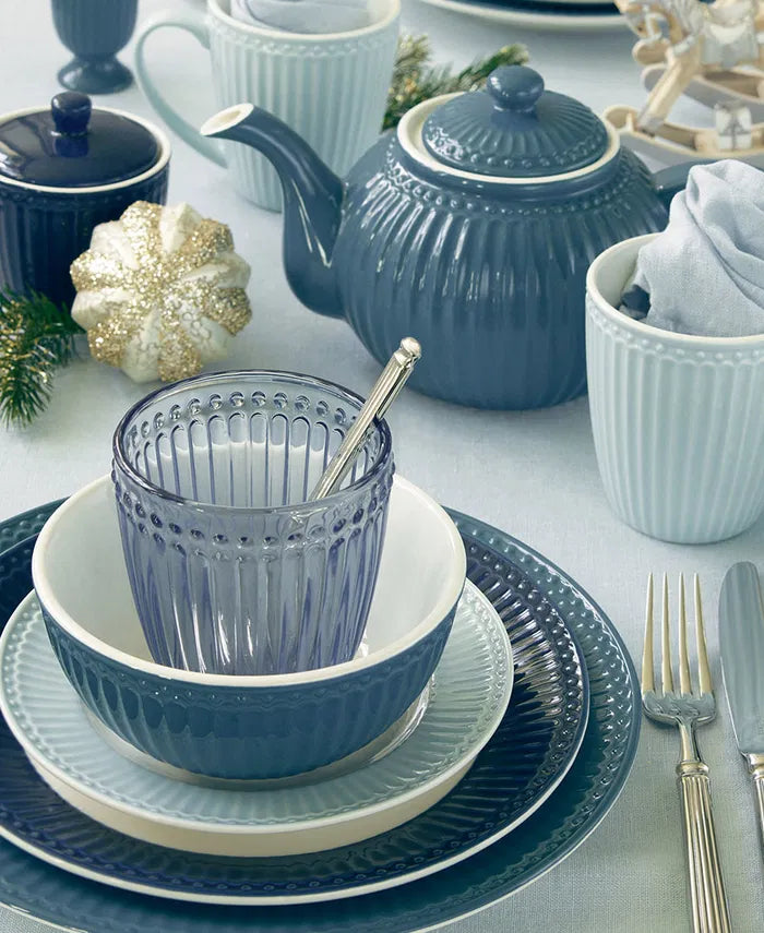 Water glass Alice blue