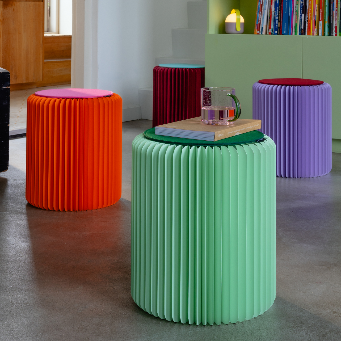 Paper stool Papillon 'mint'