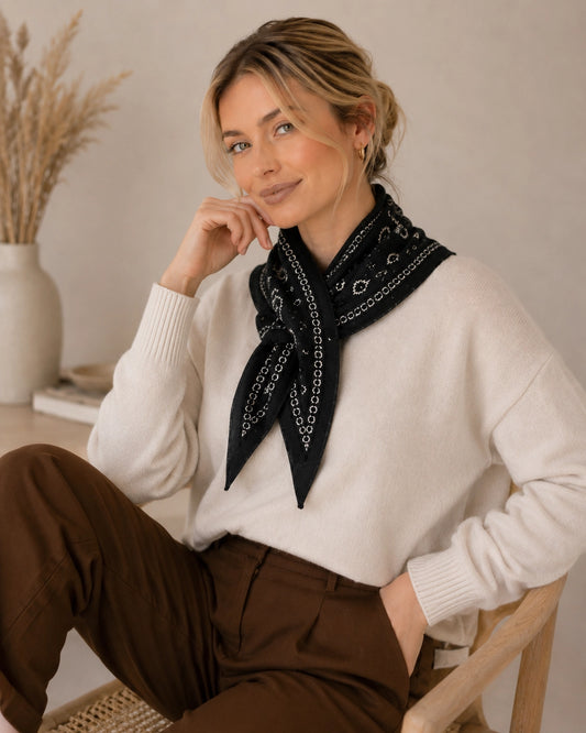 Thick Triangular Bandana 102 X 36 cm - Black